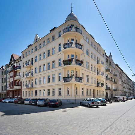 Komfortowe I Przytulne Studio Blisko Parku Wroclaw By Noclegi Renters Exteriör bild